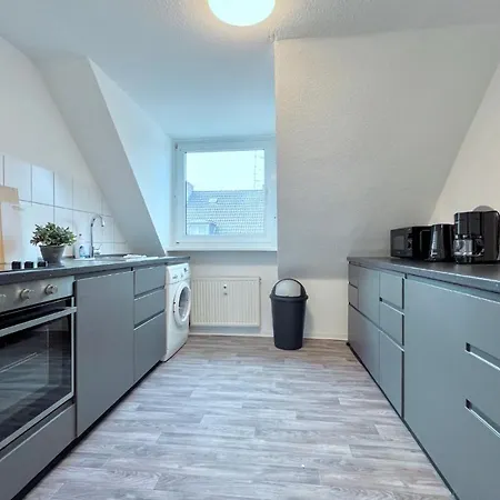 Bege Apartments: Business Quarters Lägenhet